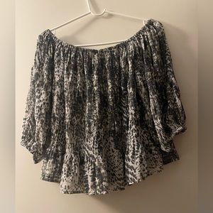 EXPRESS Off-the-Shoulder Leopard Print Blouse Size M